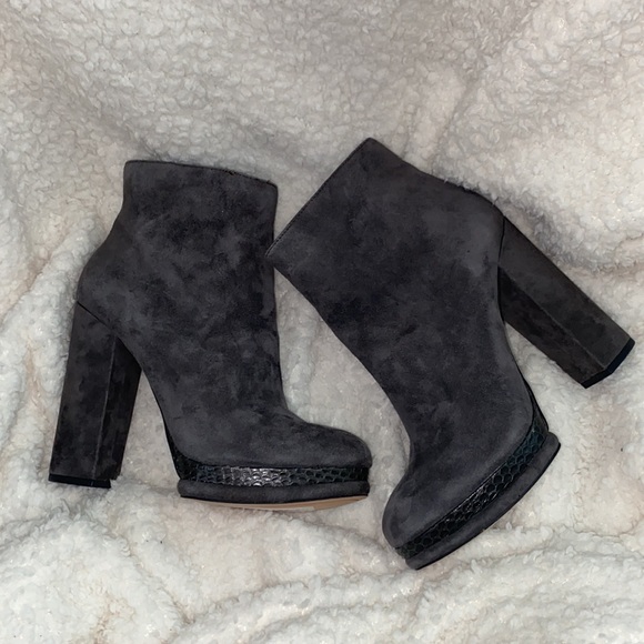 Dolce Vita Gray Platform Booties Vergo Cowhide Nubuck - Picture 3 of 5